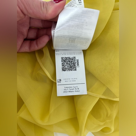 Valentino Garavani Women's US 6/ IT 42 Silk Chiffon Neck-Tie Blouse Yellow NWT - Picture 2 of 14